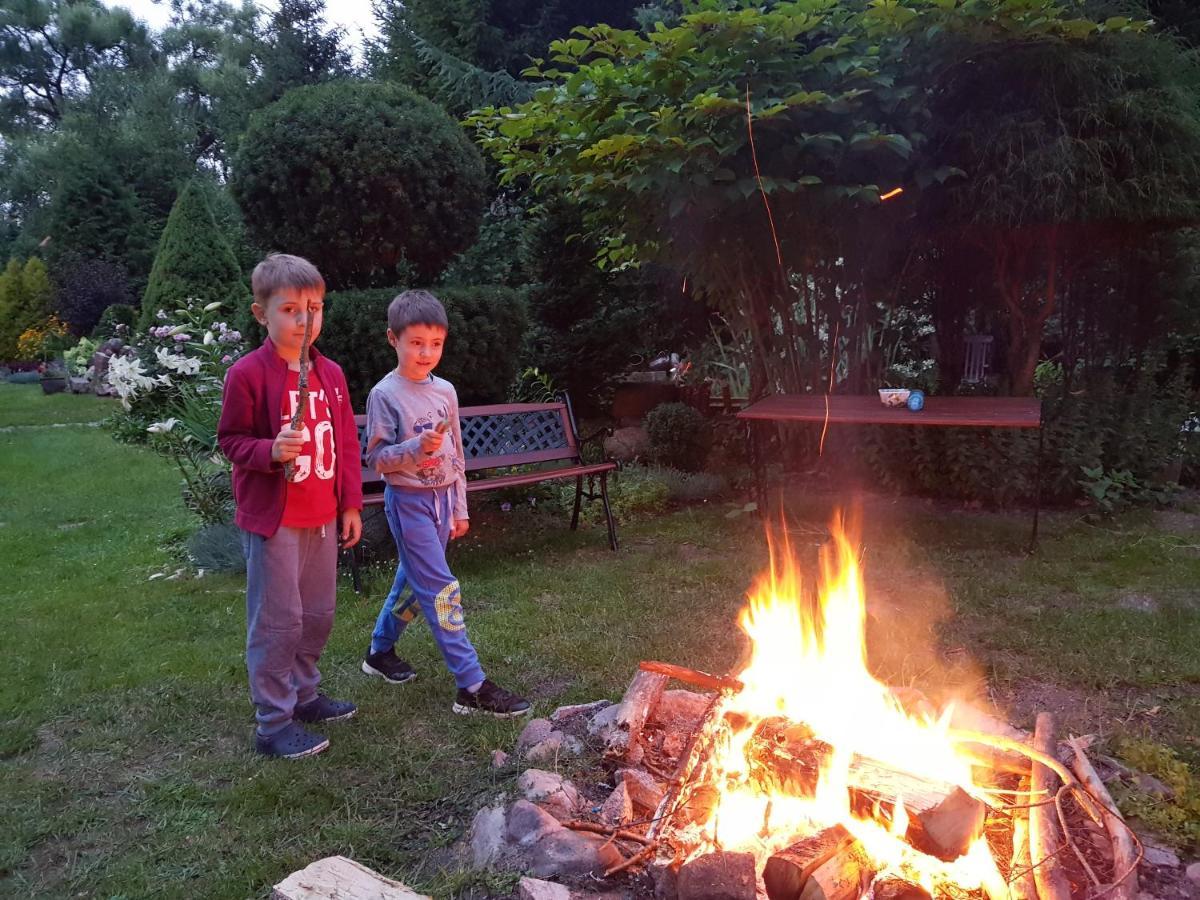 Pensjonat Kalina Komorze Kültér fotó